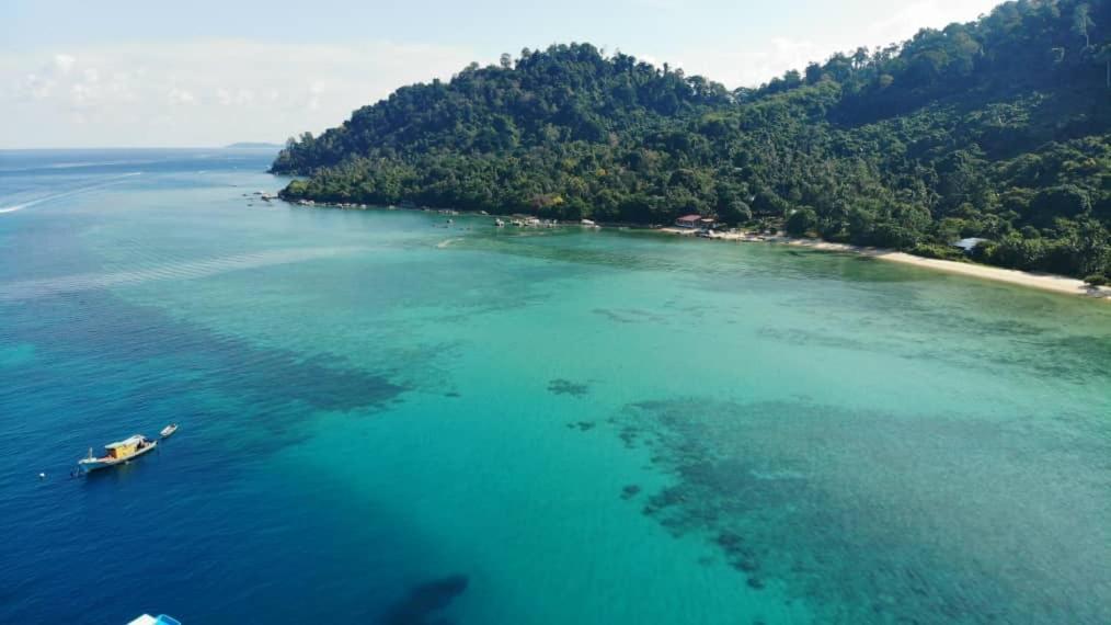 Hôtel Bungkil Place à Île Tioman Extérieur photo